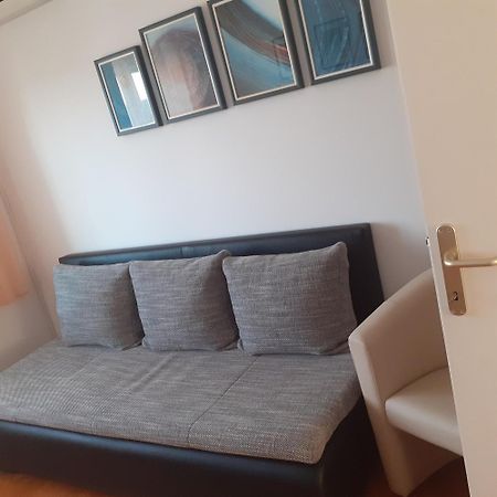 Apartment Silva 1133 พูลา ภายนอก รูปภาพ